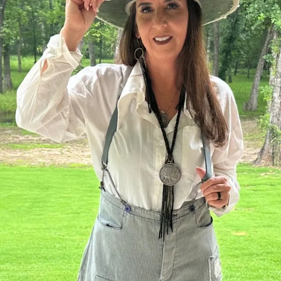 Cottagecore To The Point Top - Picture 2 of 2